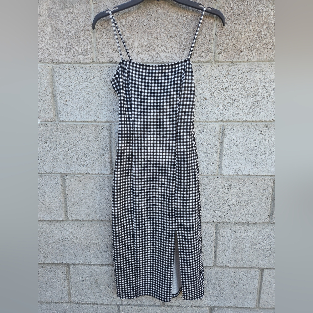SMALL H&M Black and White Plaid Dress